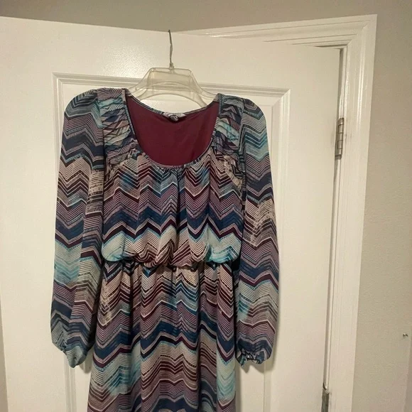 Chevron Patterned Dress with Long Sleeves - Picture 1 of 3